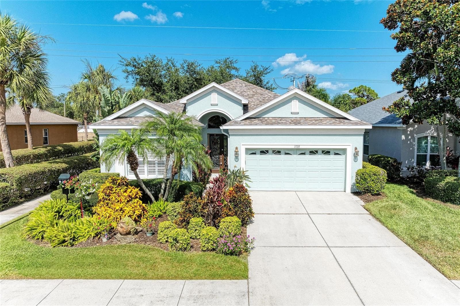 3728 Summerwind Cir photo 2