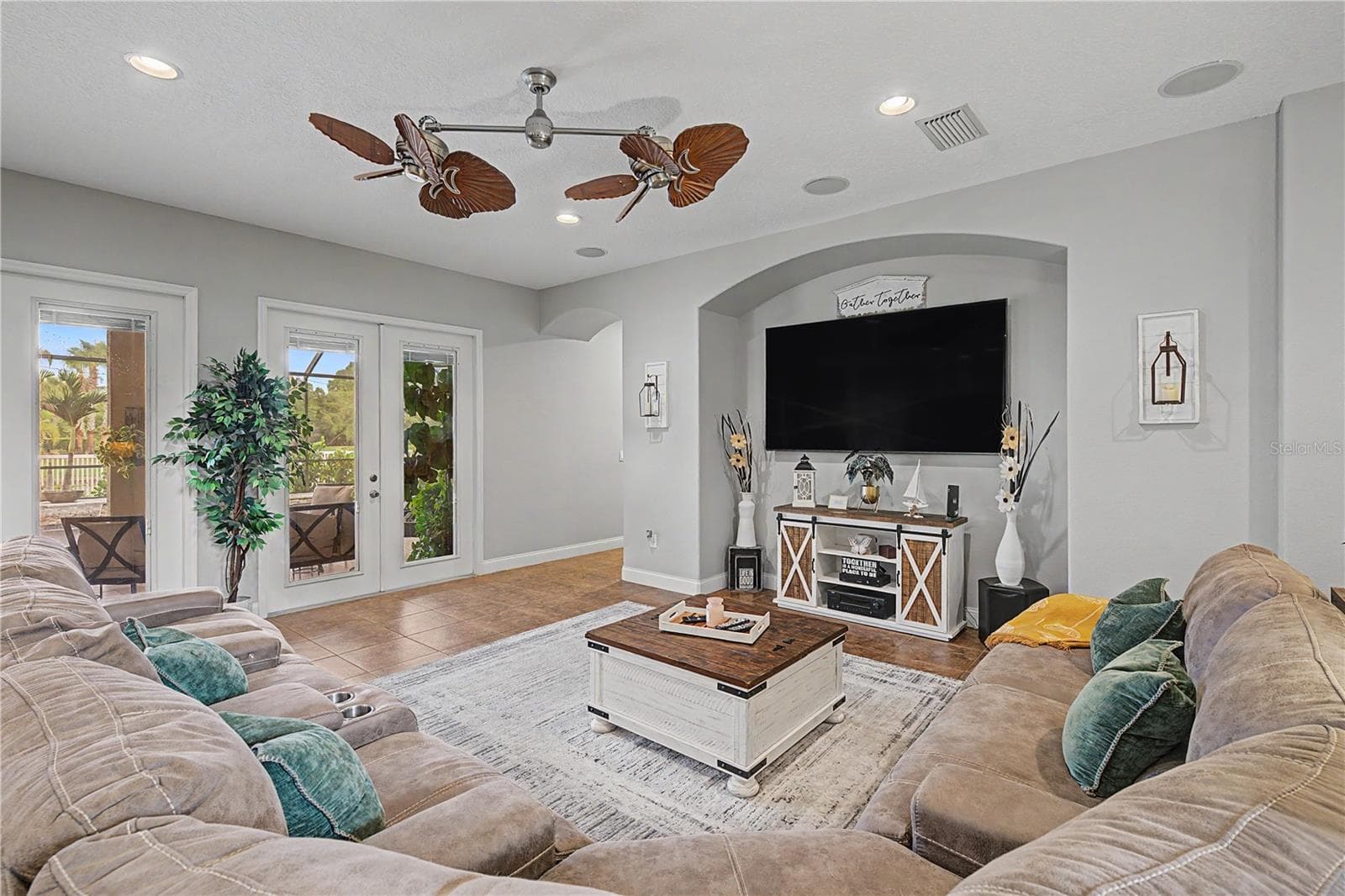 3038 Marble Crest Dr photo 2