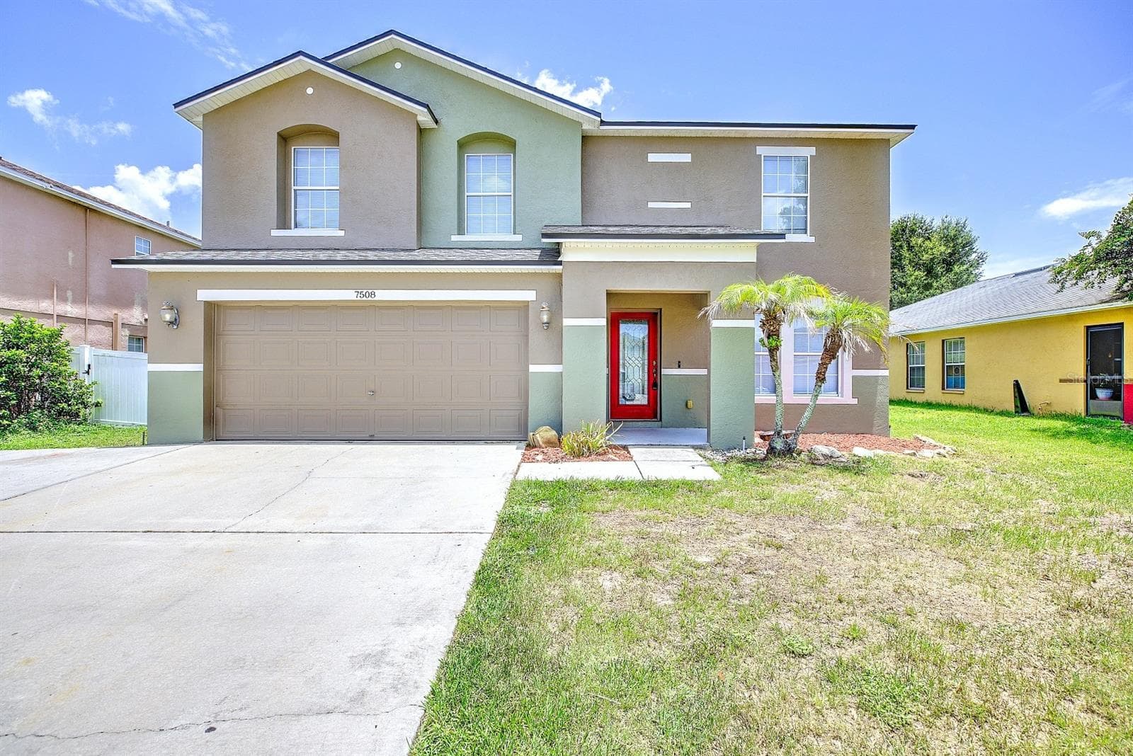 7508 Hunters Greene Cir photo 2