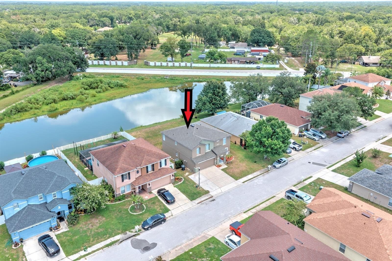 7508 Hunters Greene Cir photo 3