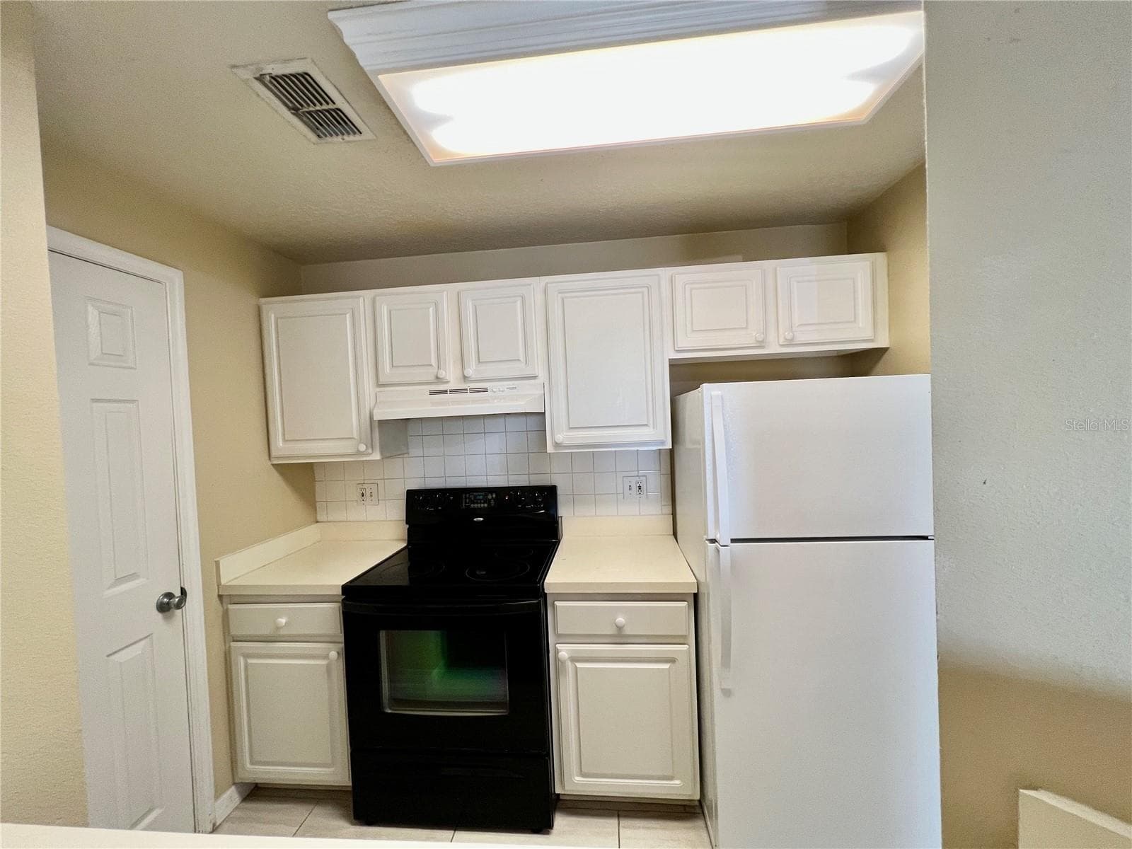 501 Knights Run Ave #1330 photo 4