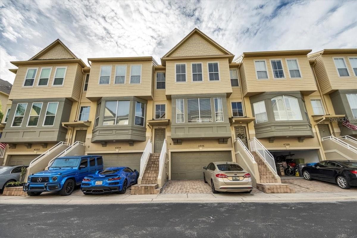 4336 Spinnaker Cove Ln photo 3