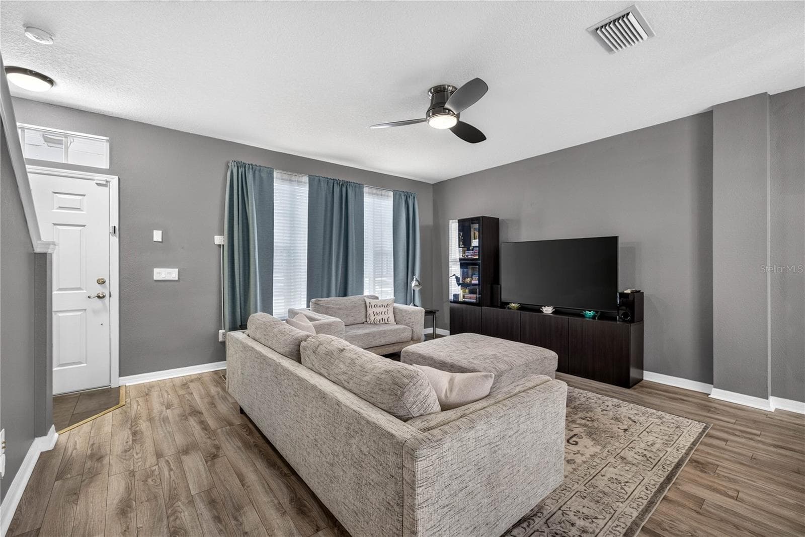 12315 Country White Cir photo 5