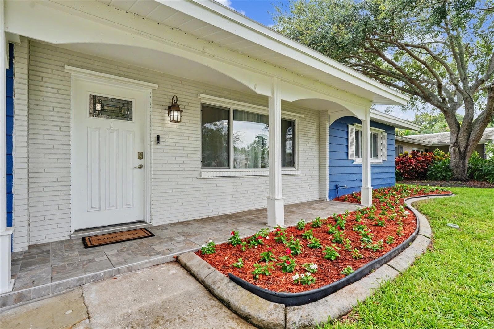 1340 Williams Dr photo 4