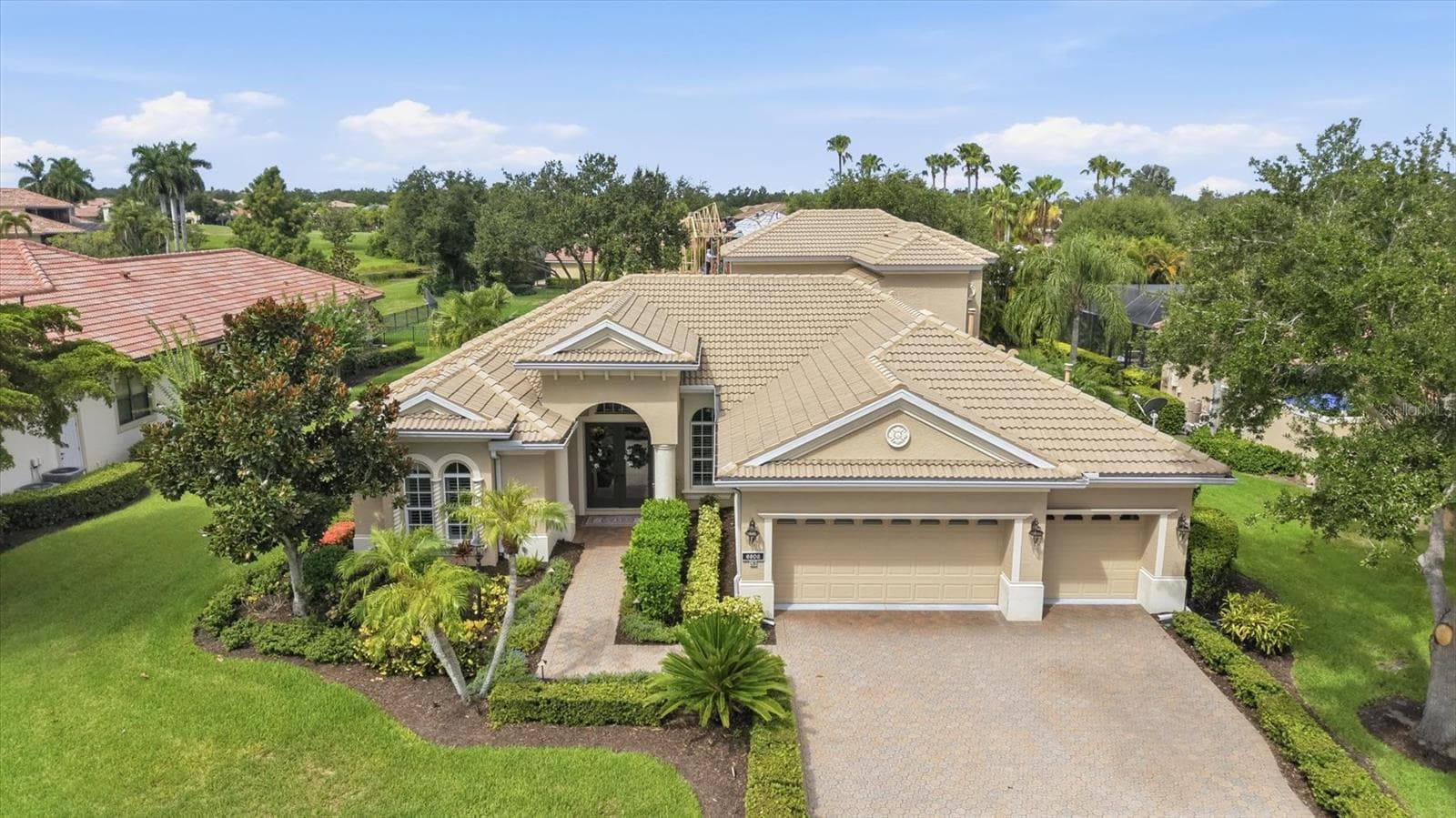 6806 Dominion Ln photo 2