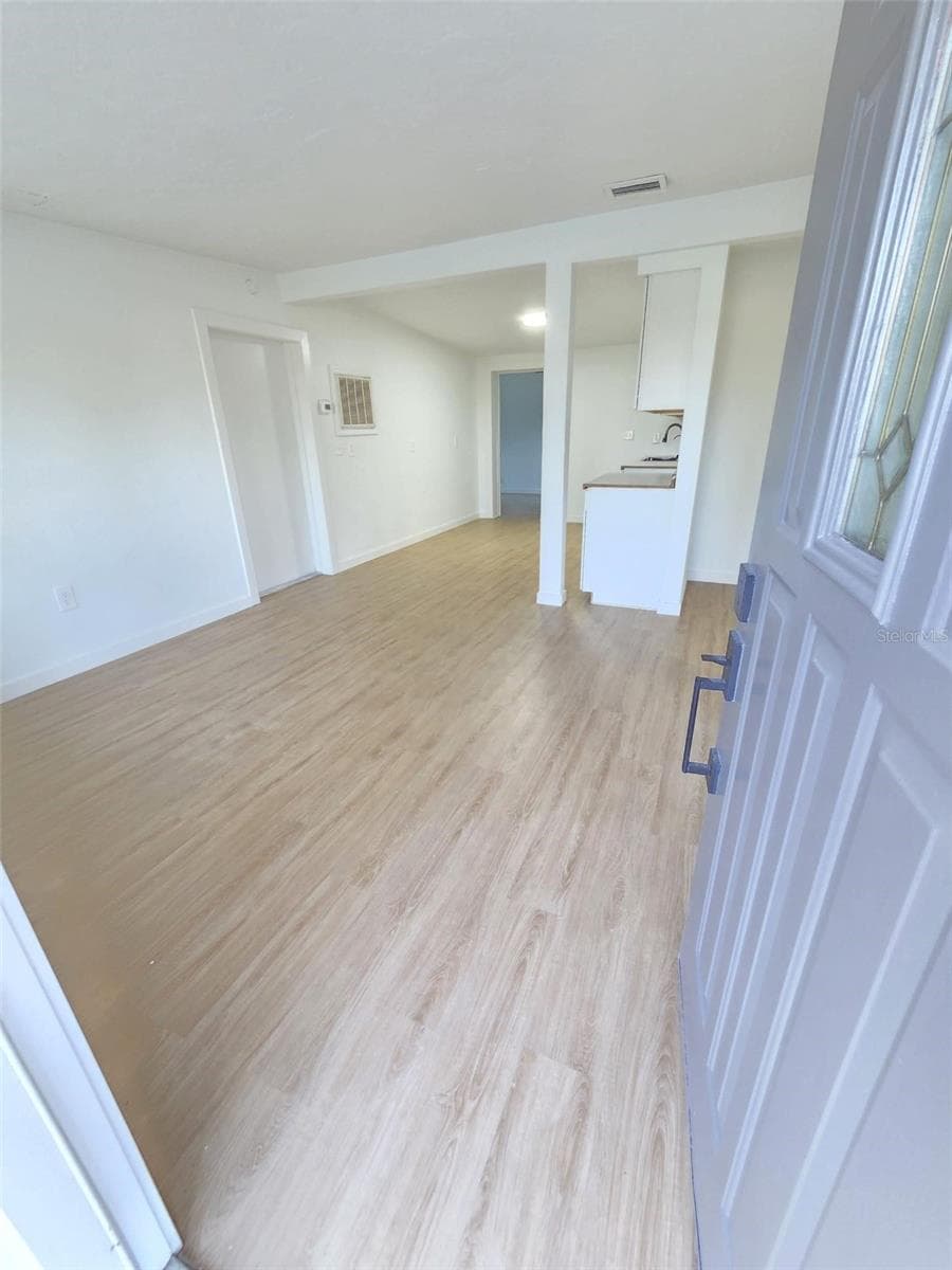 6703 Sandra Dr photo 4