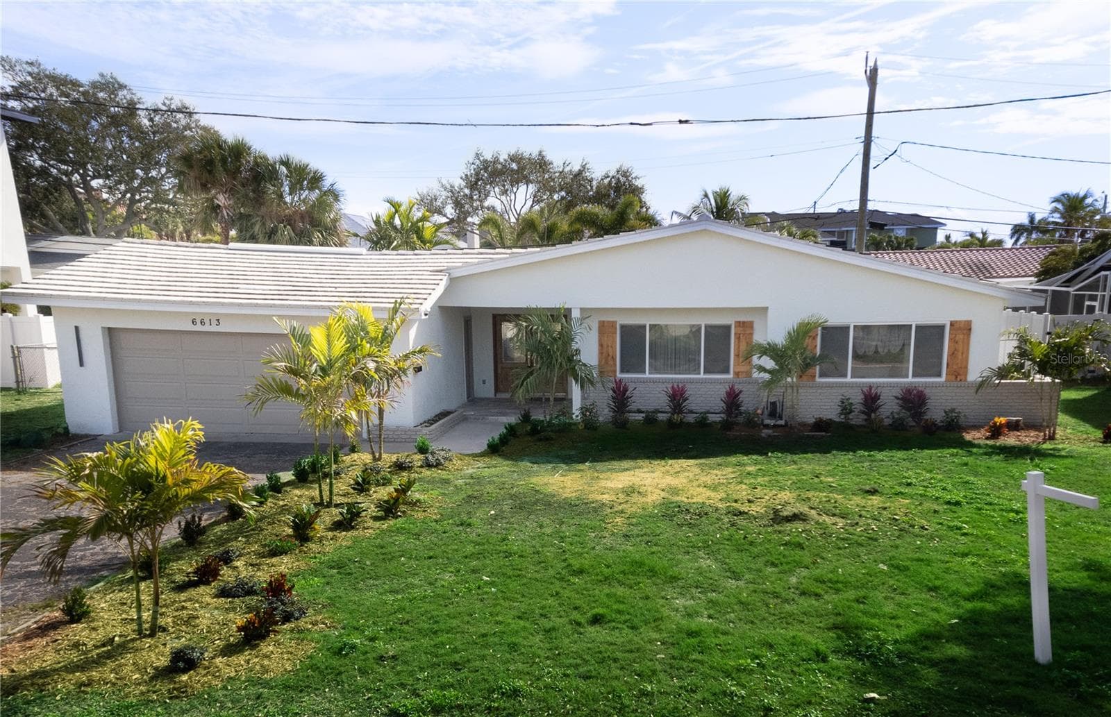 6613 Blue Heron Dr S photo 2