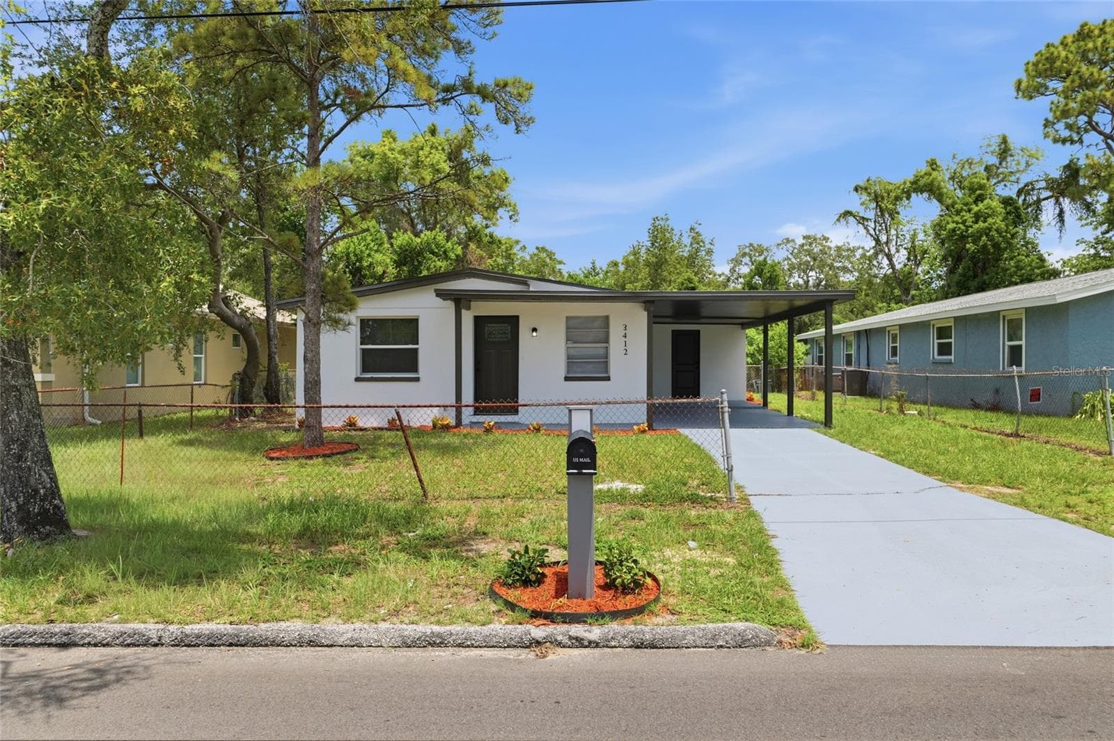 3412 E Henry Ave photo 2