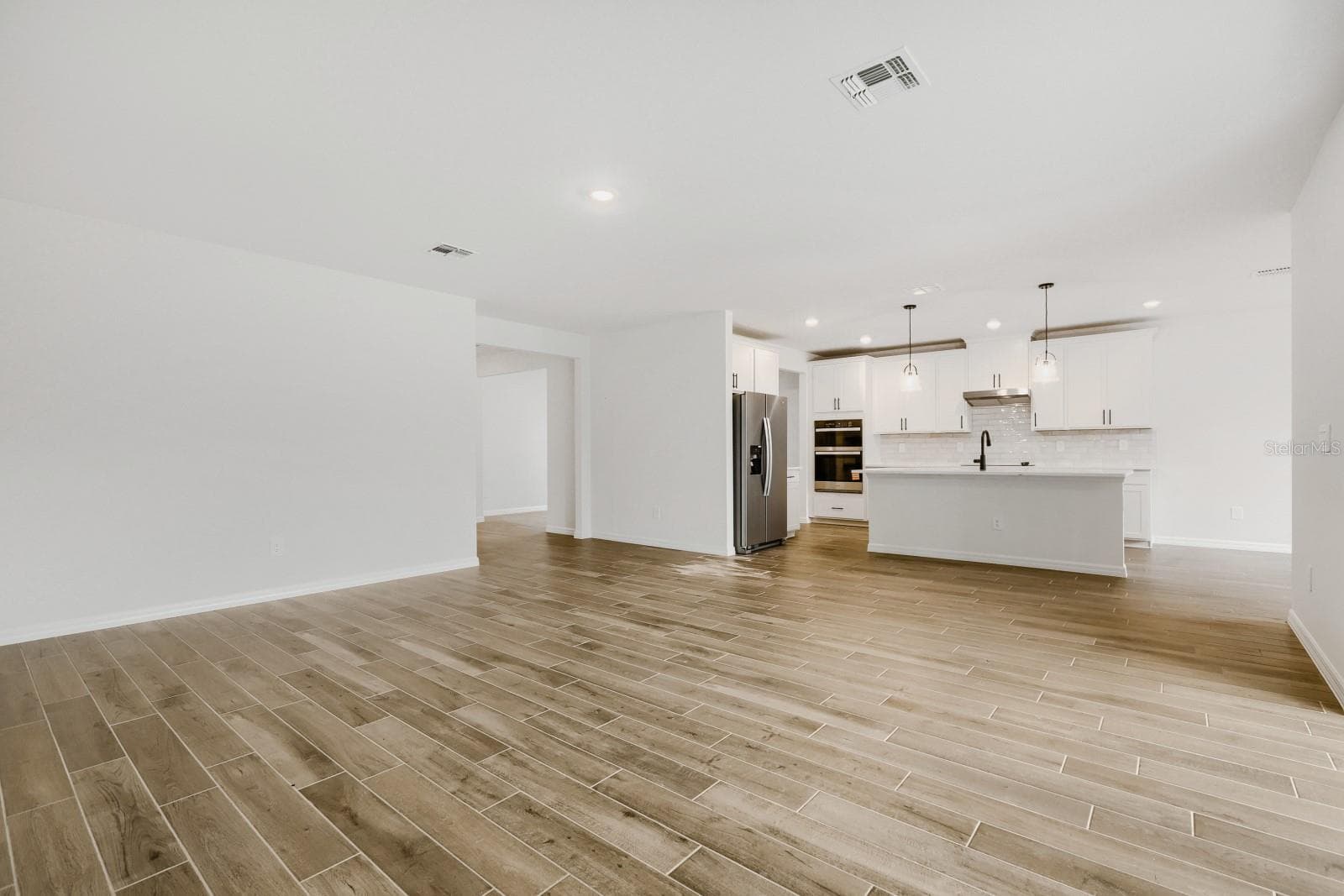 3819 Orange Forest Ln photo 4