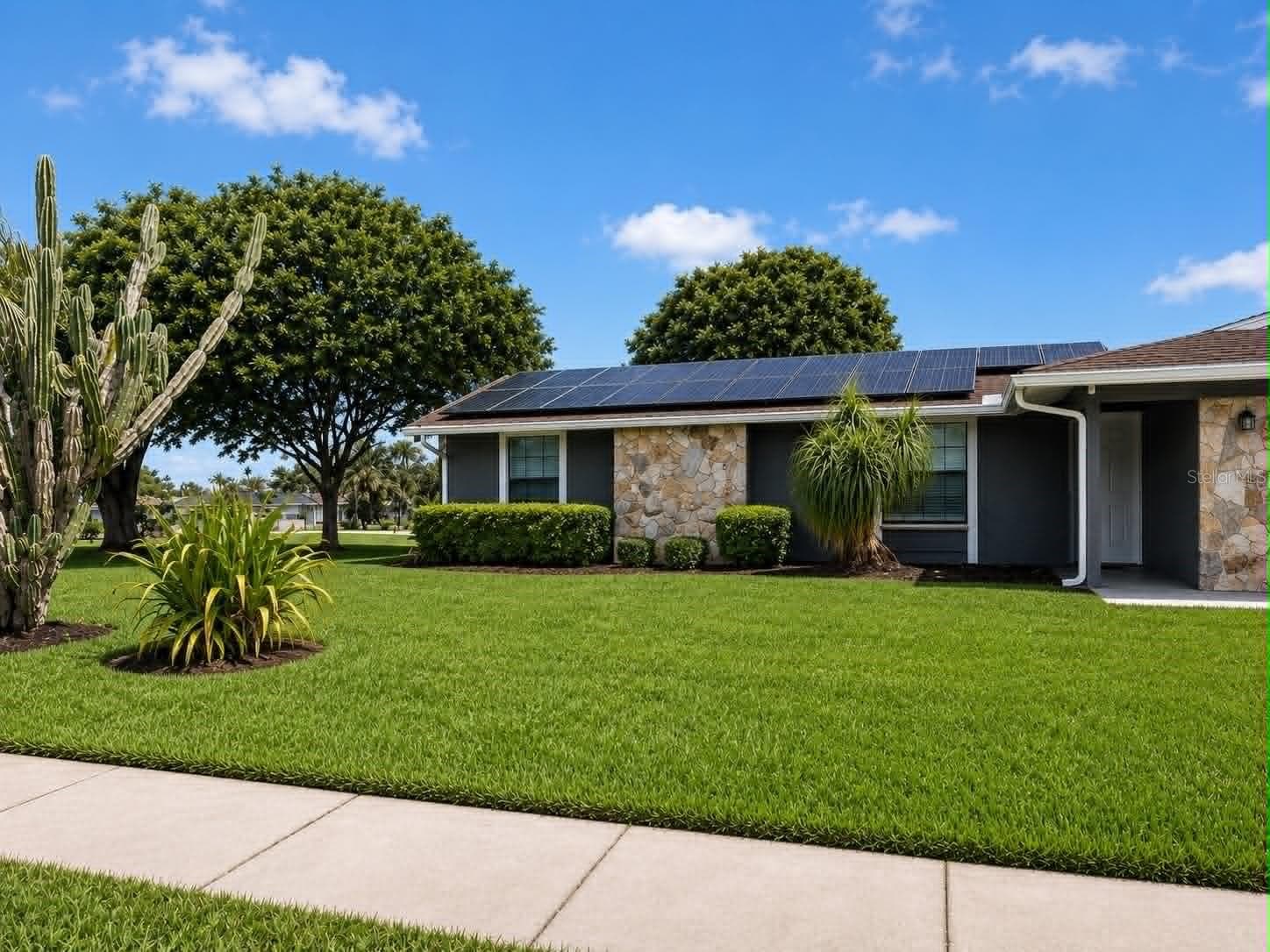 3115 Lockwood Meadows Blvd photo 2