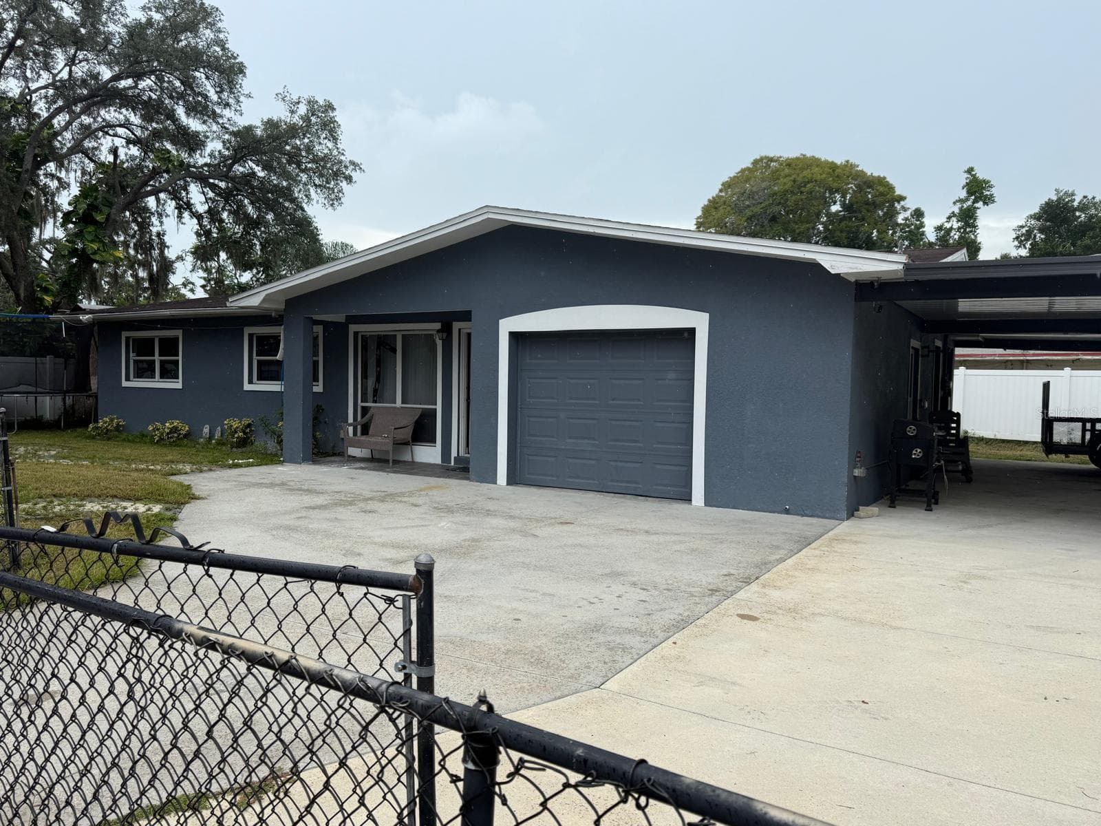 1827 Heather Ave photo 3