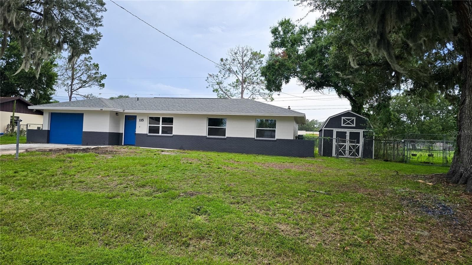 115 Padgett Pl S photo 4