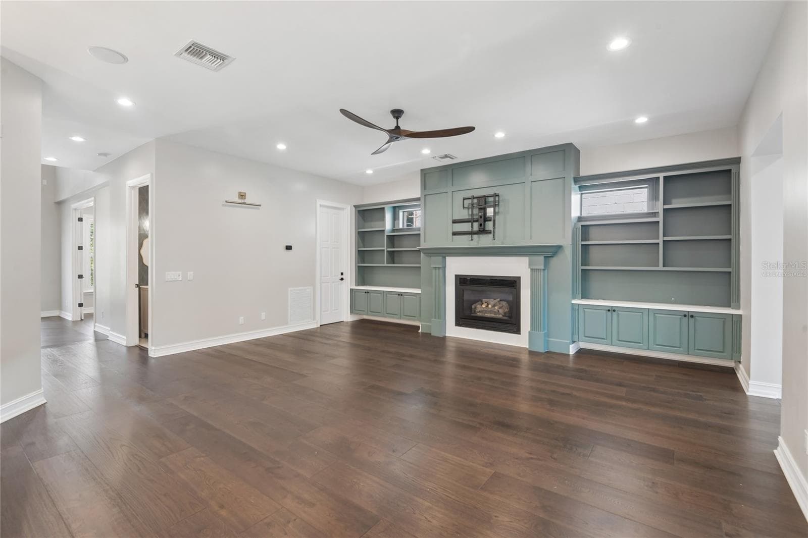 5105 W Neptune Way photo 4
