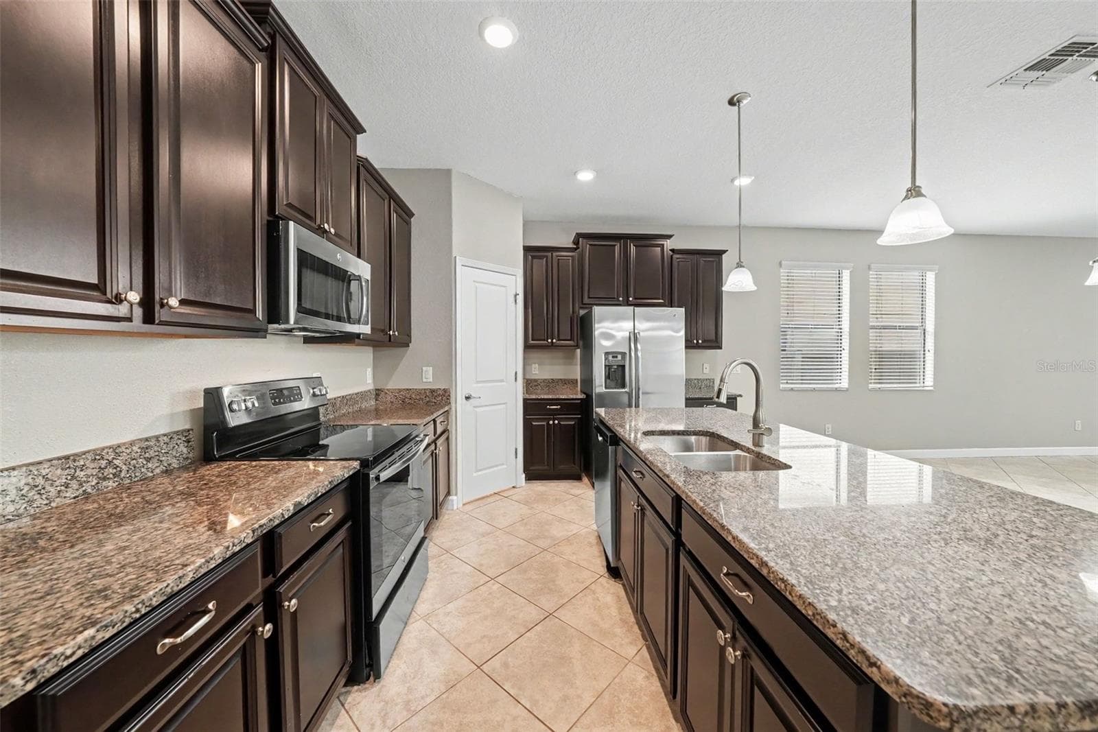 28500 Pleasant Bay Loop photo 4