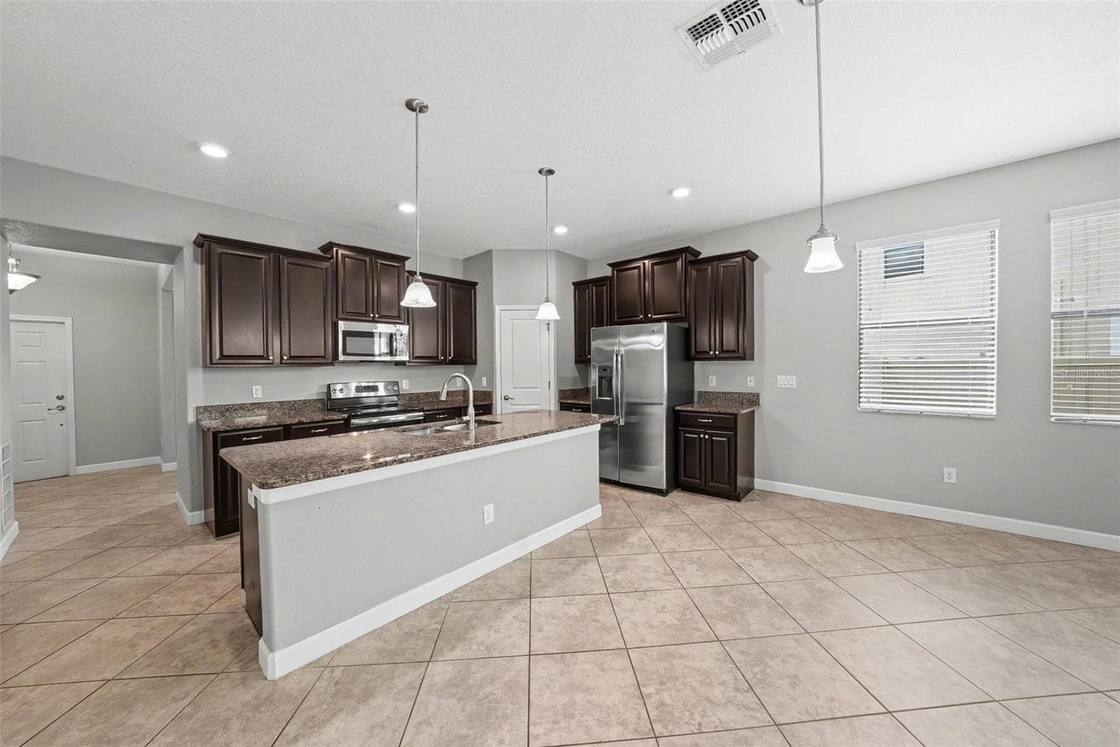 28500 Pleasant Bay Loop photo 5