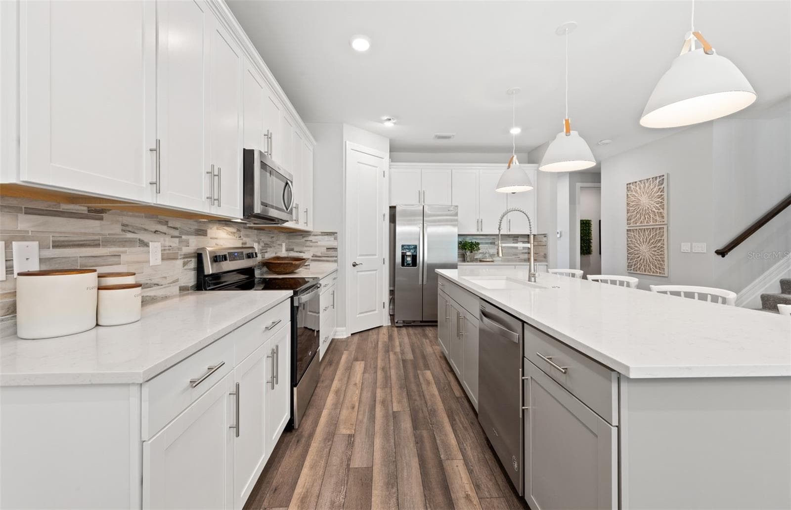 7433 Summer CT photo 5