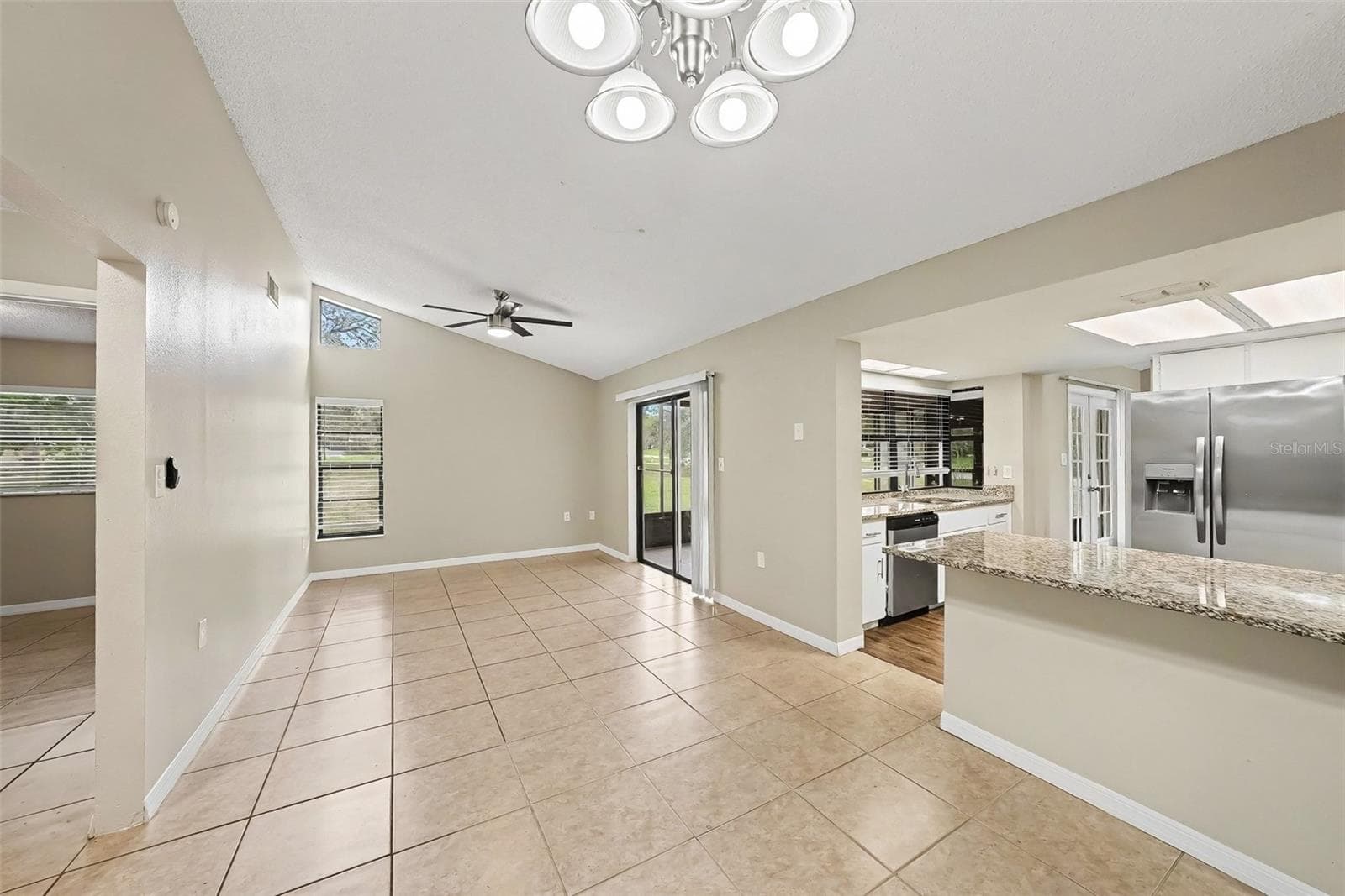 8009 Pagoda Dr photo 5