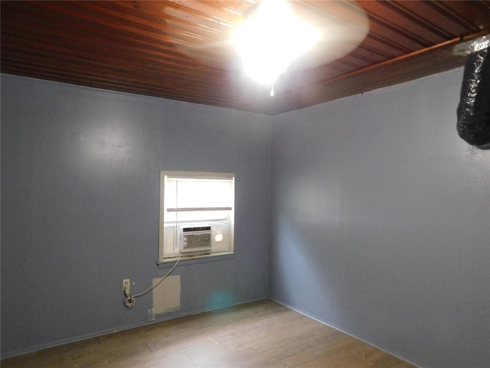 1402 Maluhia Dr photo 5