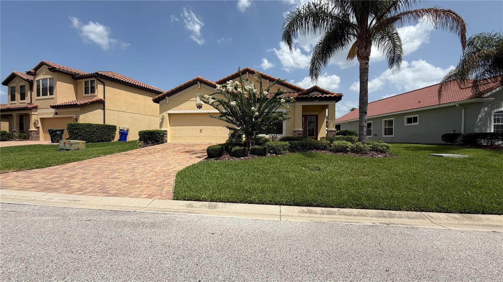 1947 Altavista Cir photo 4