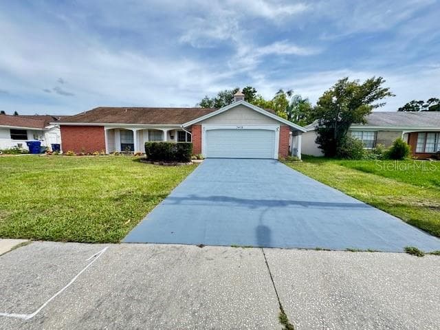 3438 Moog Rd photo 3