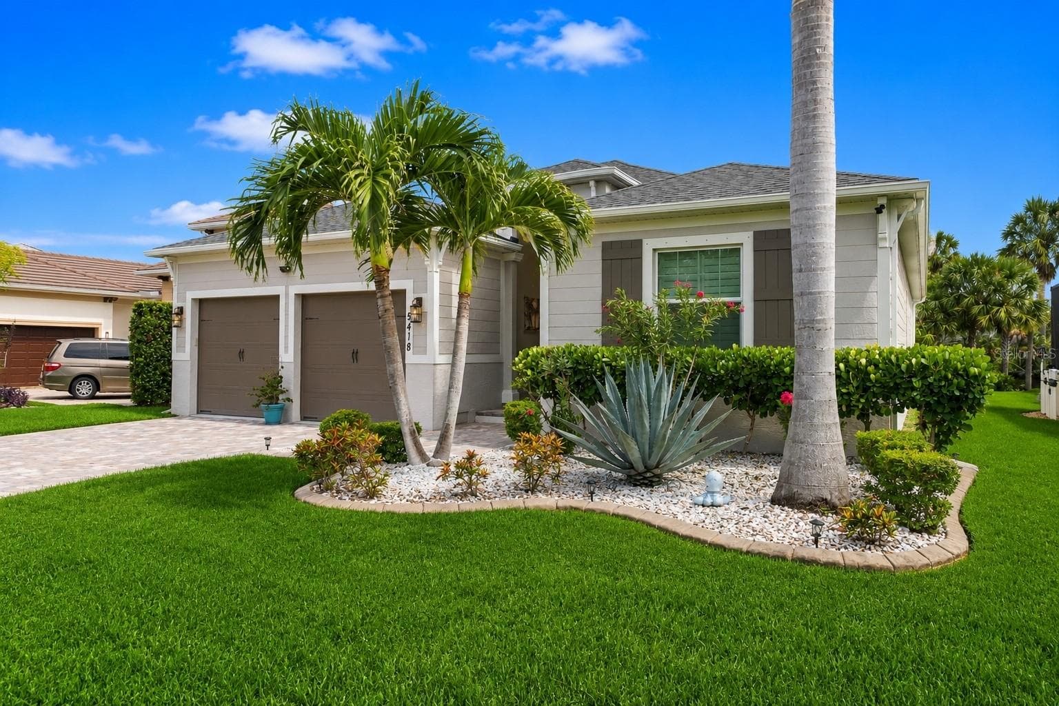 5418 56th CT E photo 4
