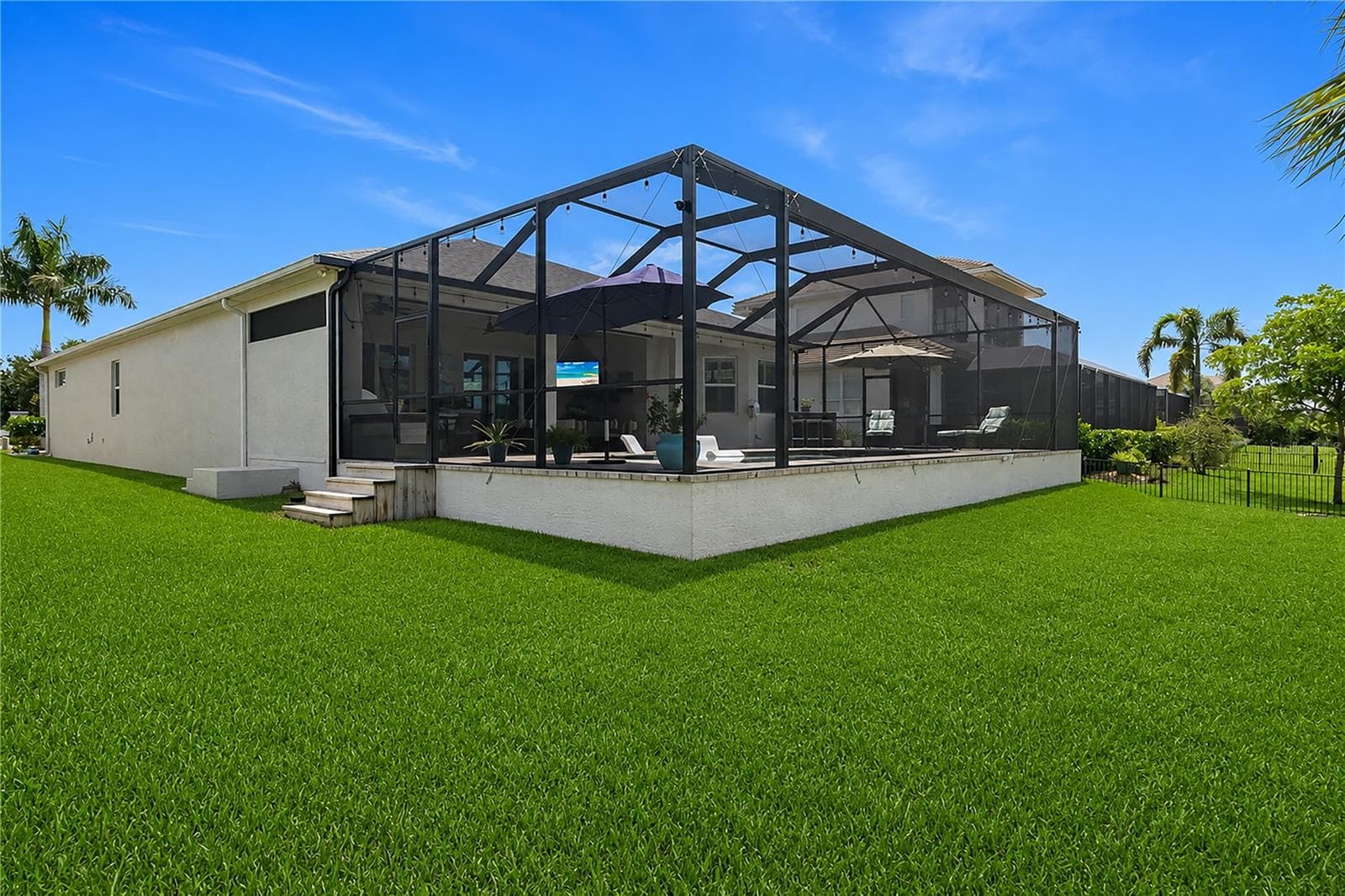 5418 56th CT E photo 5