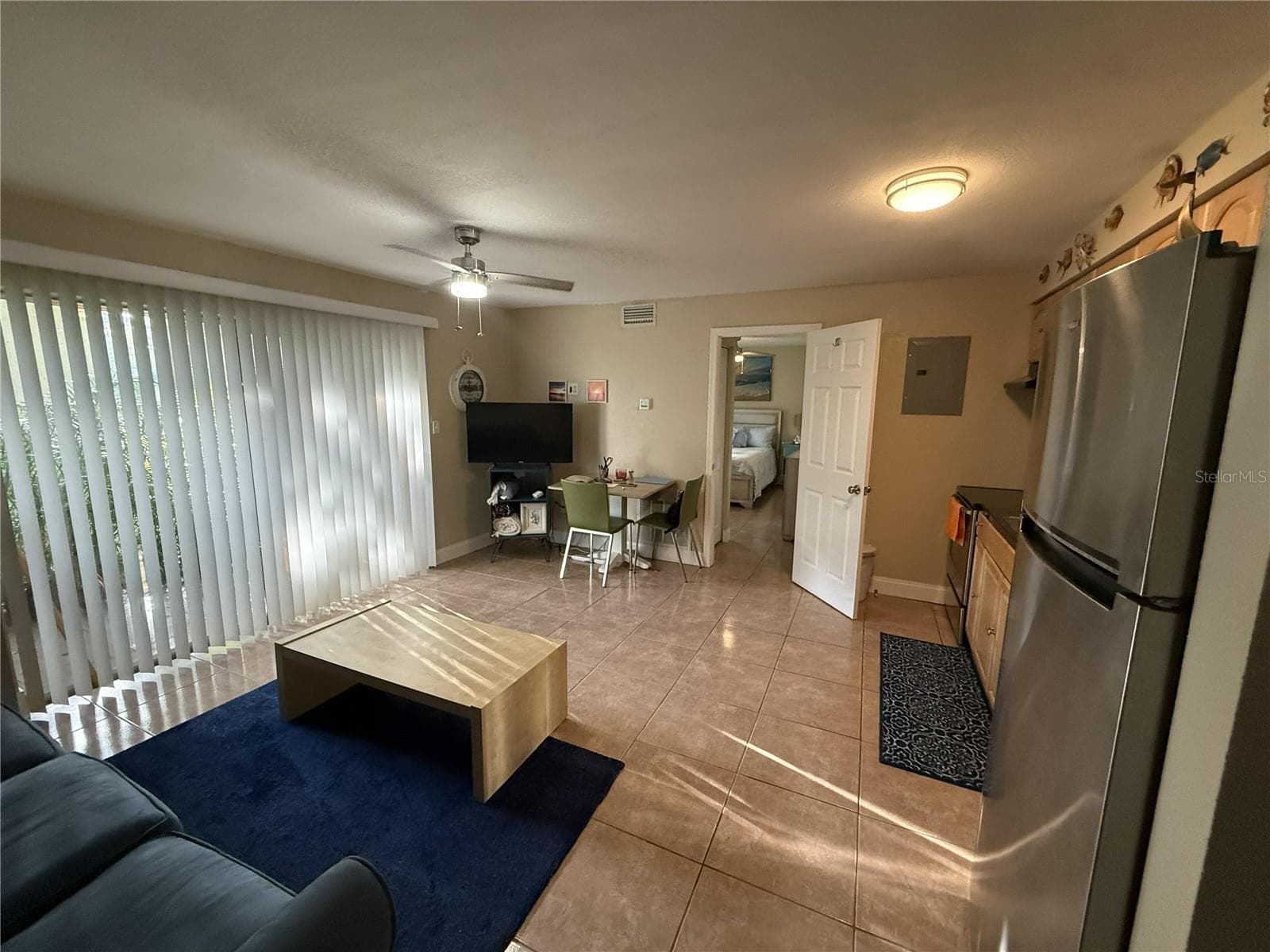 4215 E Bay Dr #1702B photo 3