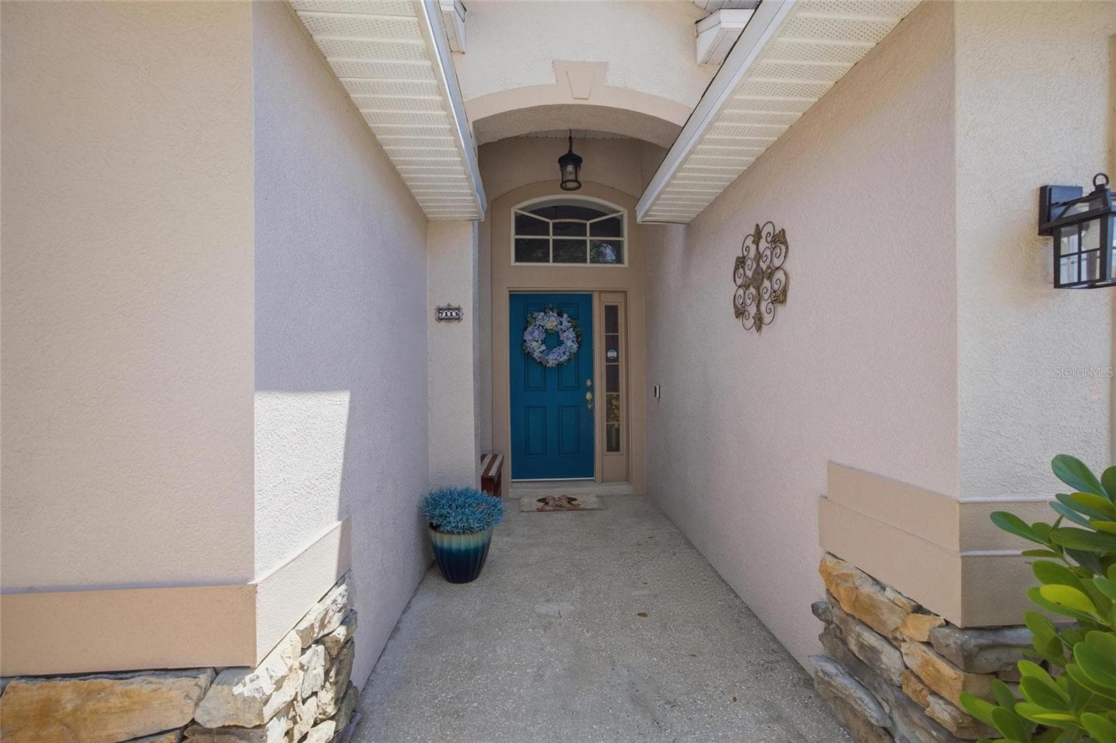 7113 Colony Pointe Dr photo 5