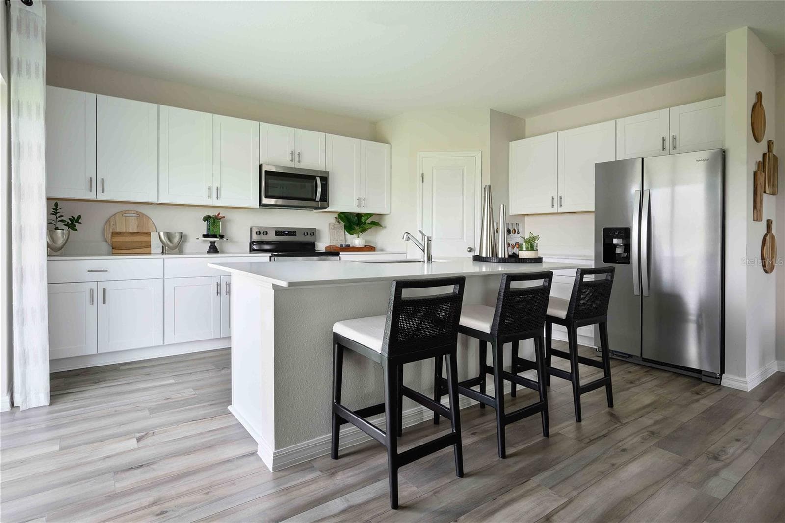36552 Sagemoor Dr photo 2