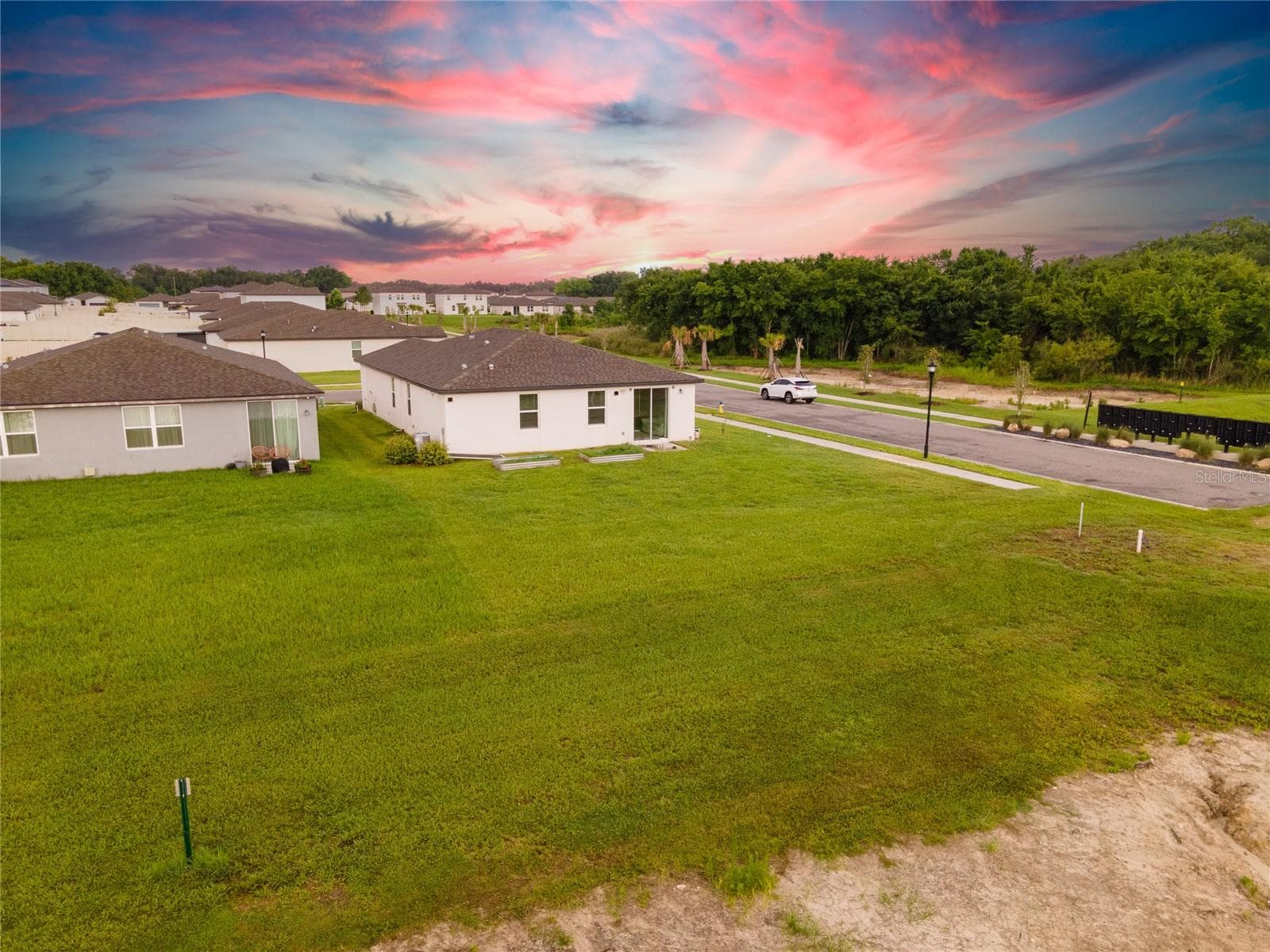 3303 Asher Moon Ln photo 3