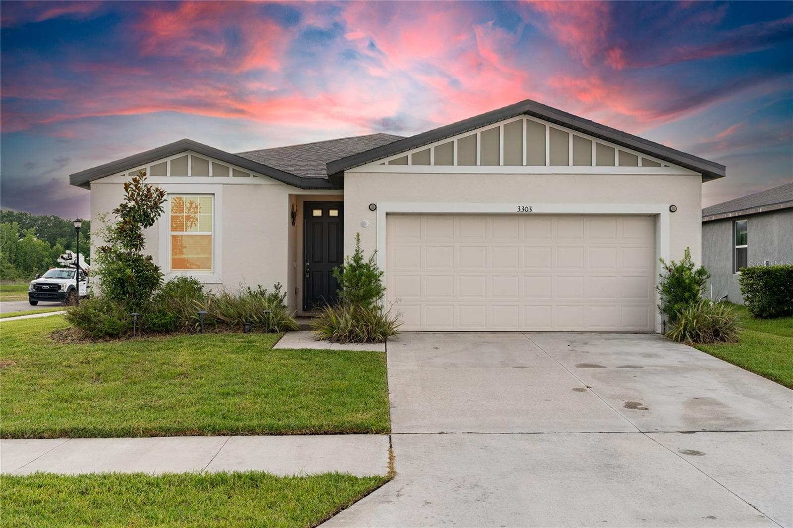 3303 Asher Moon Ln photo 2