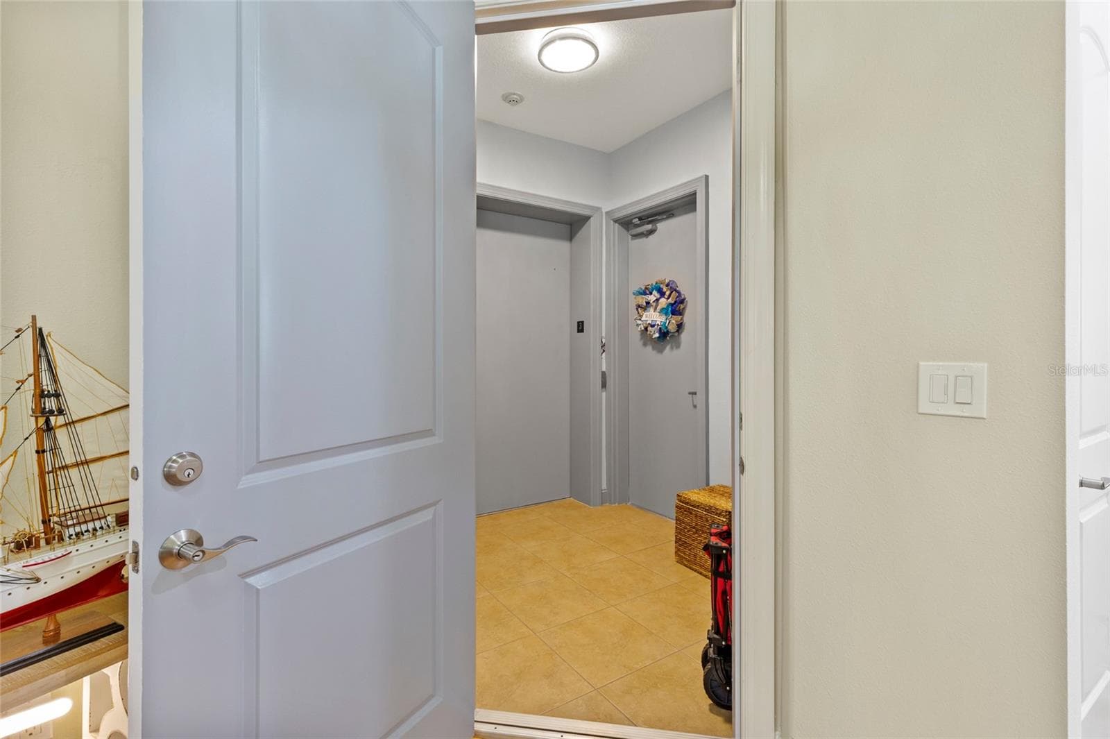 10 Franklin CT S #63C photo 4