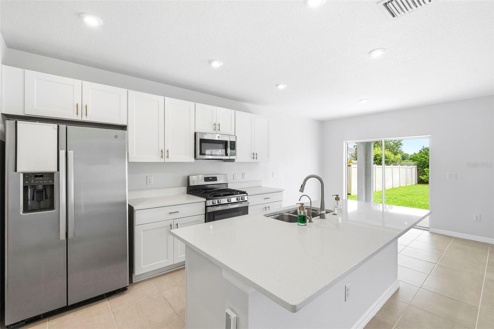 6271 Springmont Loop photo 2