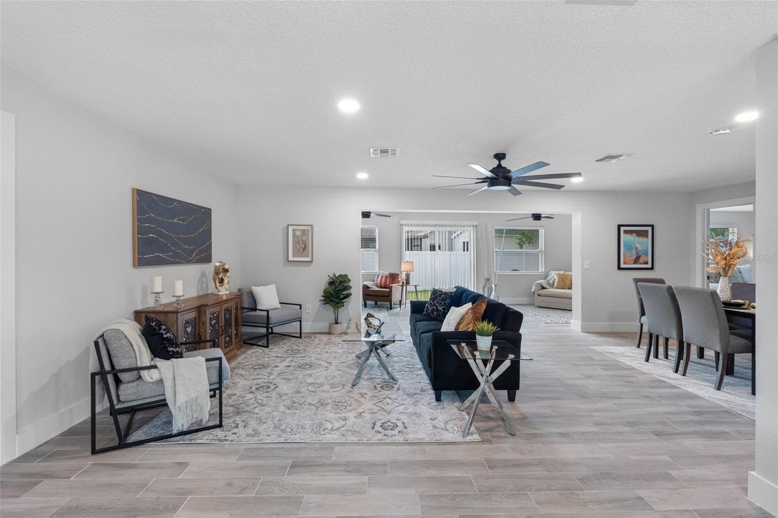 1950 Arvis Cir W photo 4