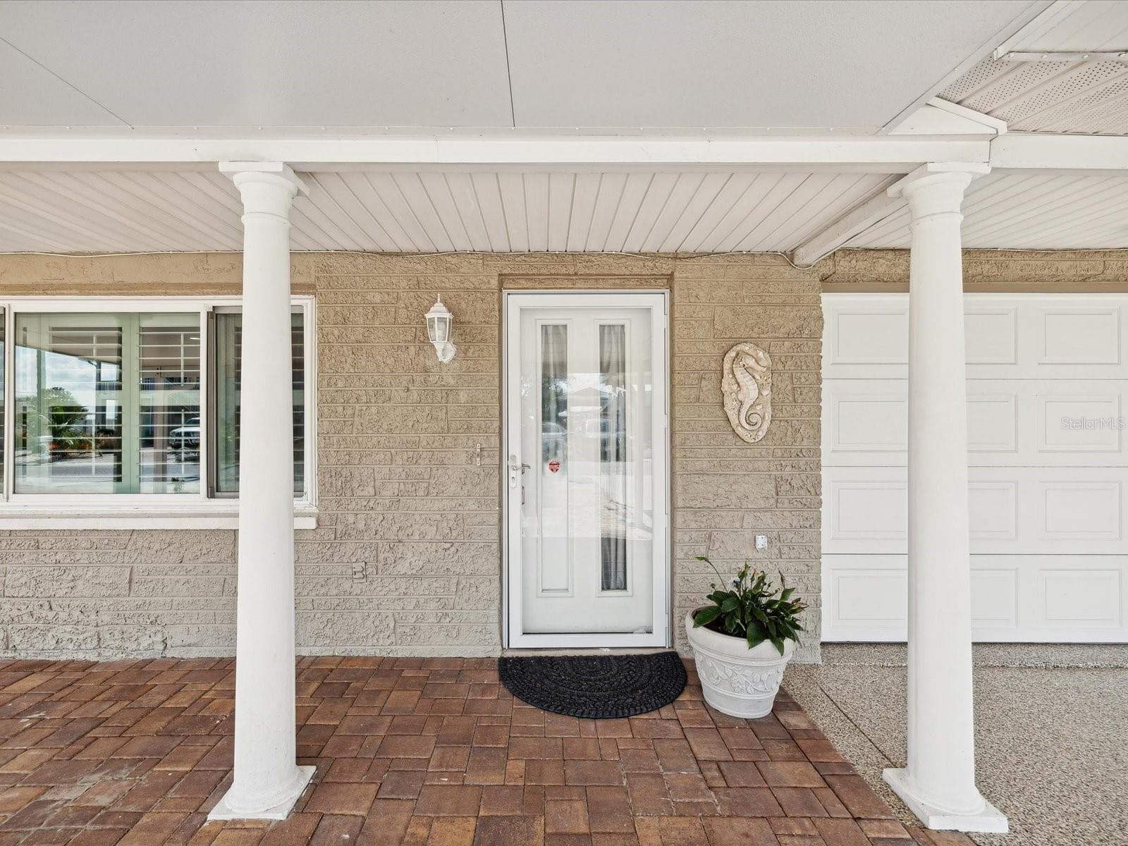13521 Veronica Dr photo 2