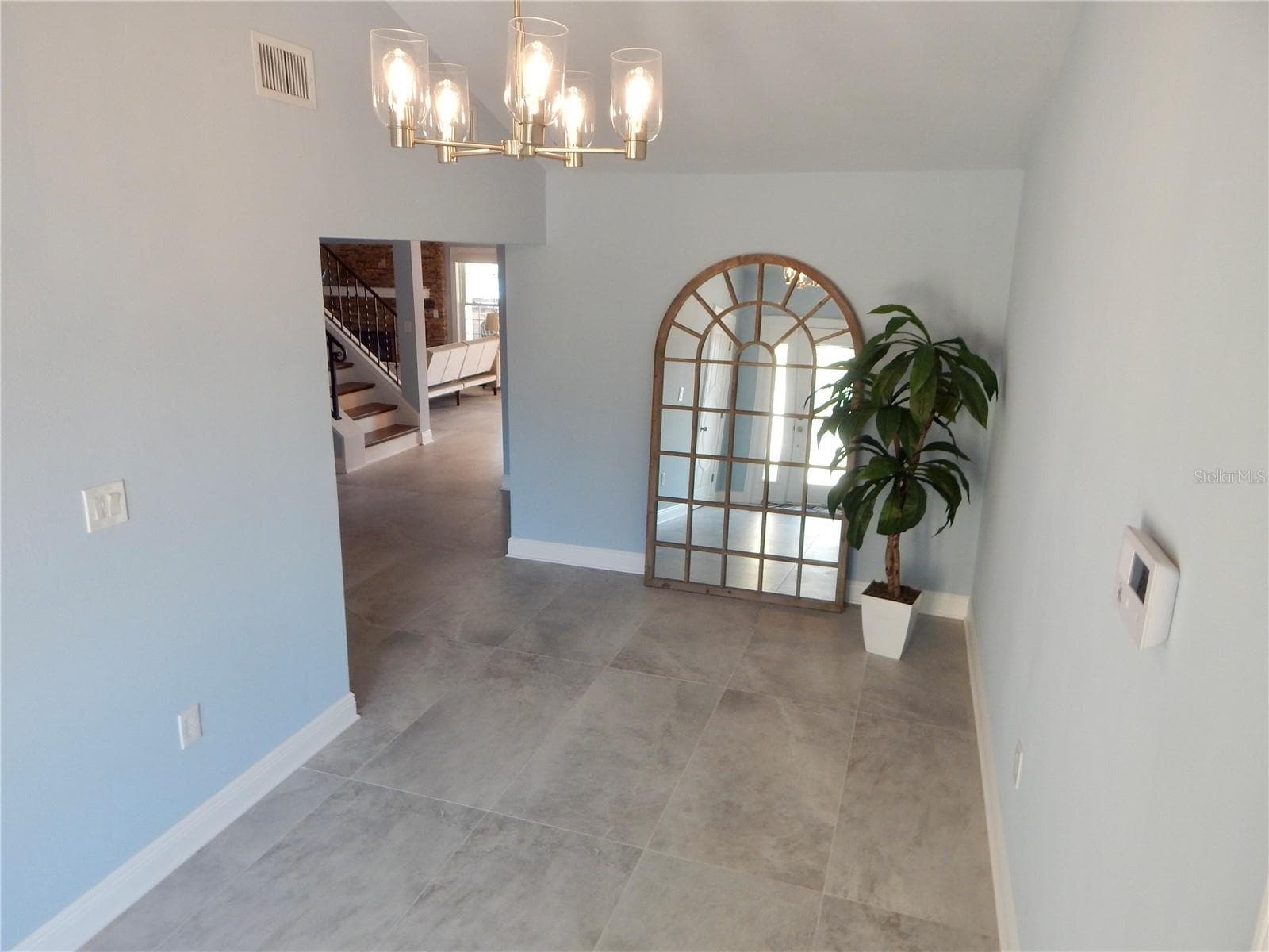 8025 Island Dr photo 5