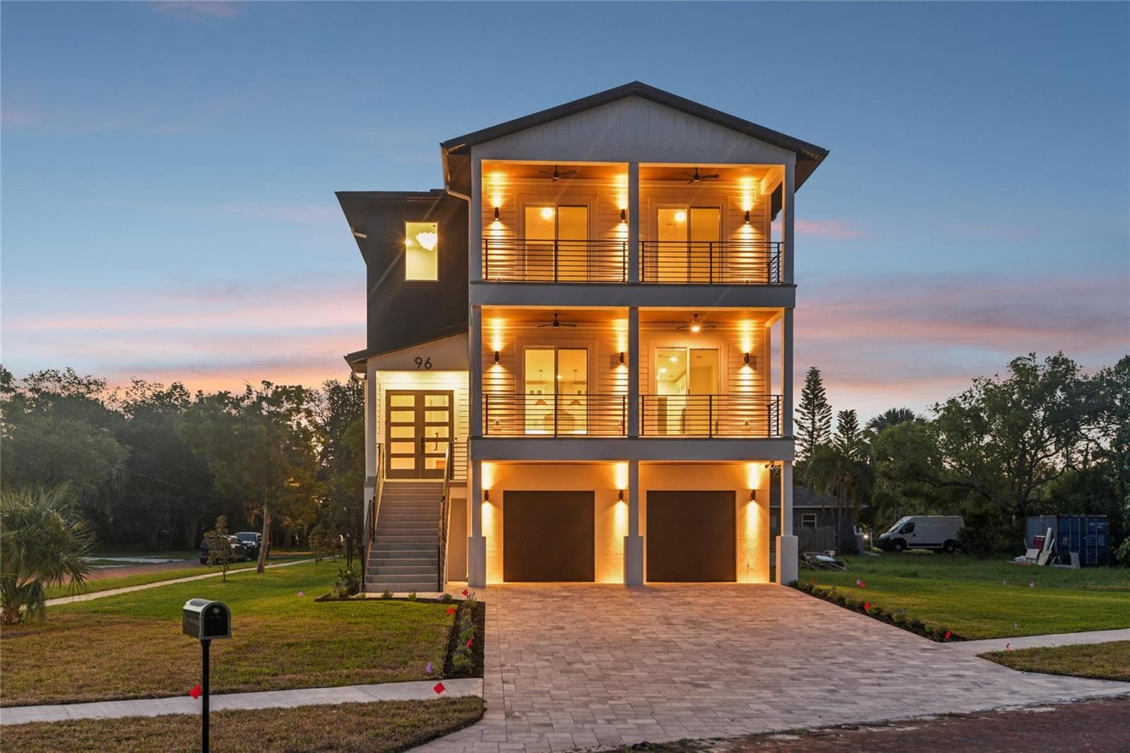 96 Shore Dr photo 2