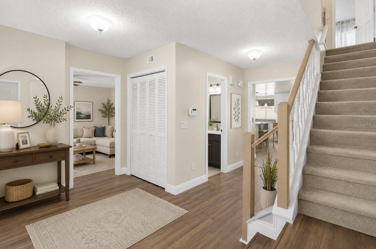 10904 Autumn Oak Pl photo 3