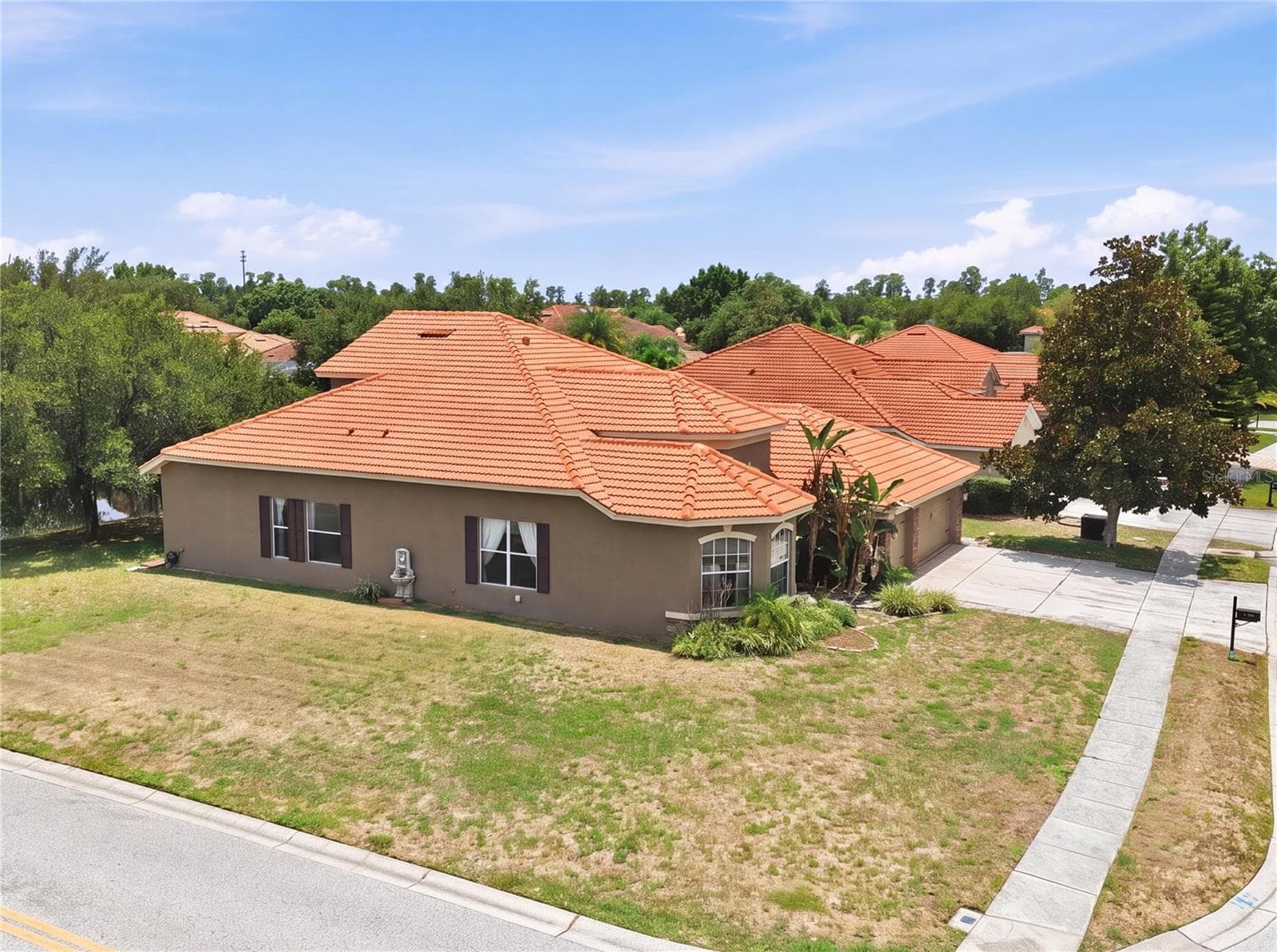 11530 Oyster Bay Cir photo 3