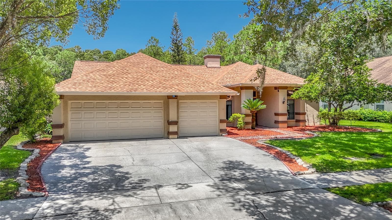 16040 Penwood Dr photo 3