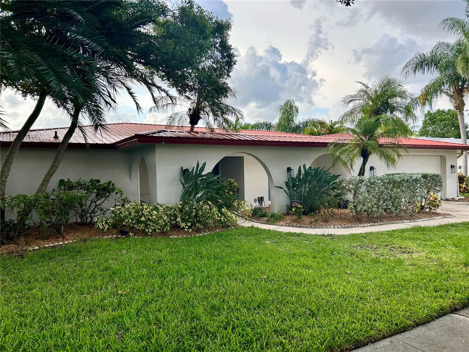 2126 Egret Dr photo 2