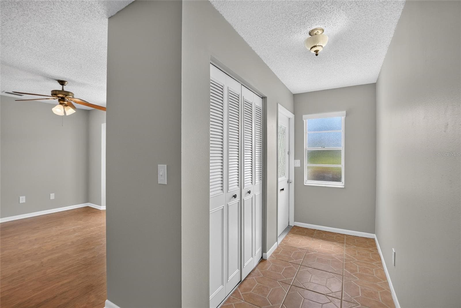 1244 W Del Webb Blvd photo 3