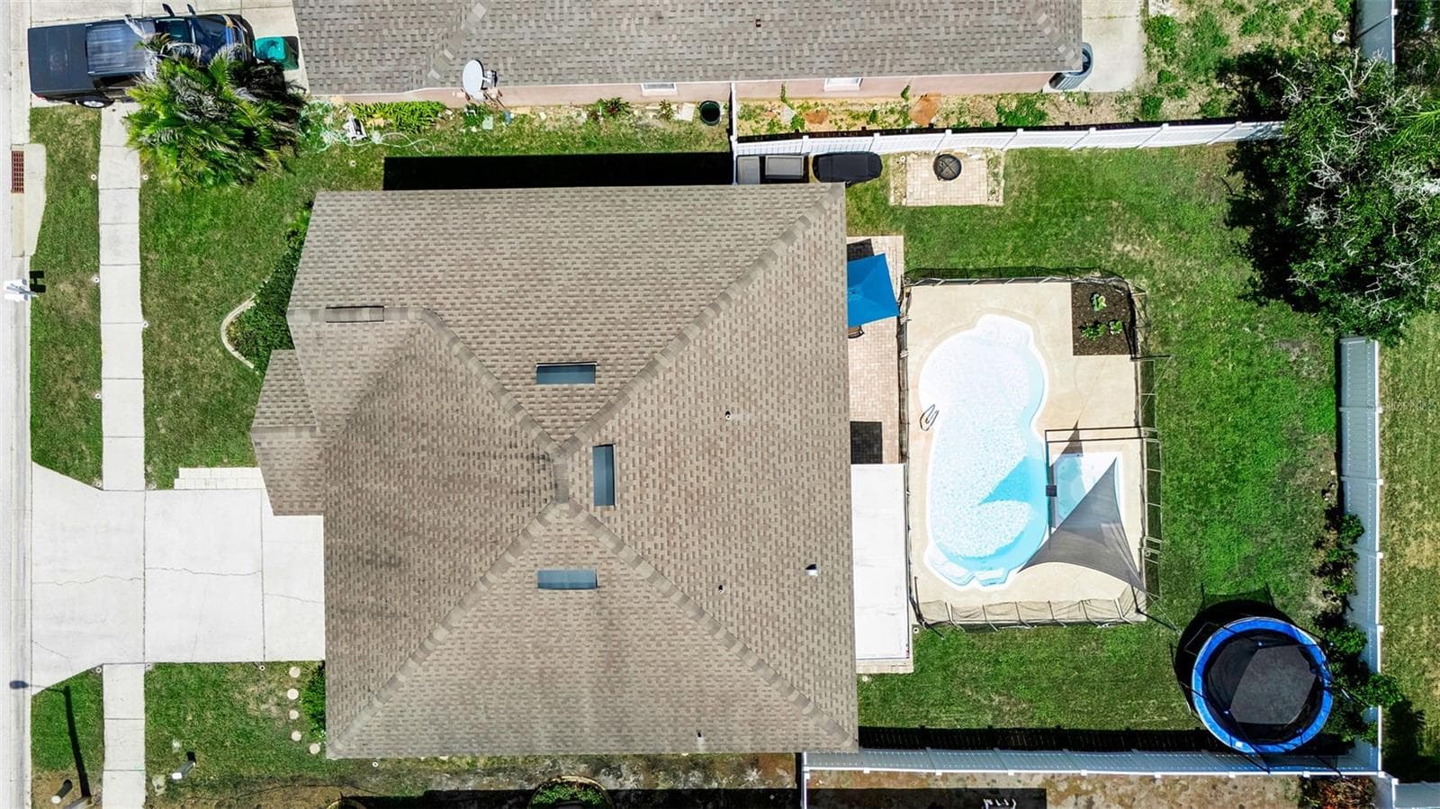 1250 Loretto Cir photo 5