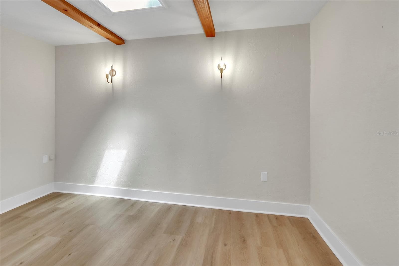 16123 E Lake Burrell Dr photo 5