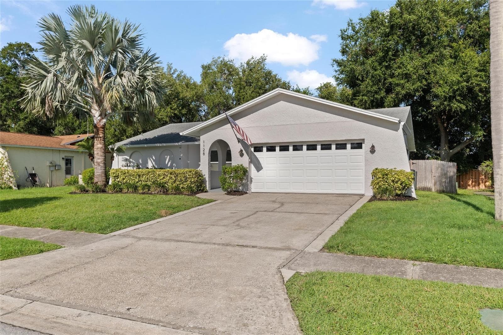 1128 Forbes Trace photo 2