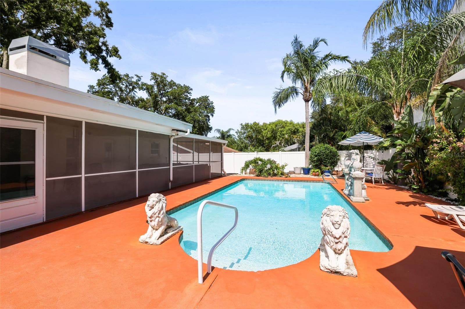 1981 Castille Dr photo 3