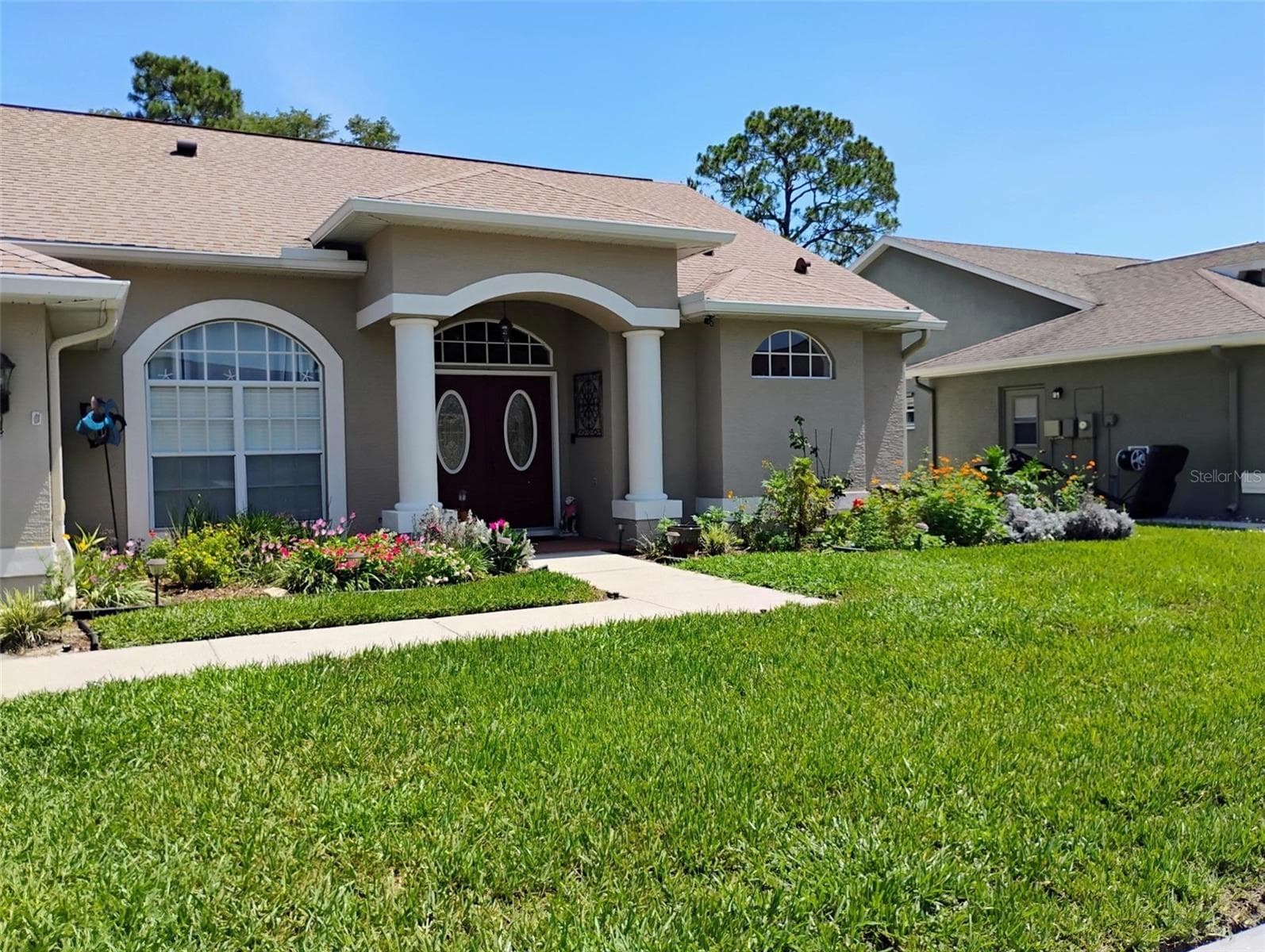 12603 Roseland Dr photo 2