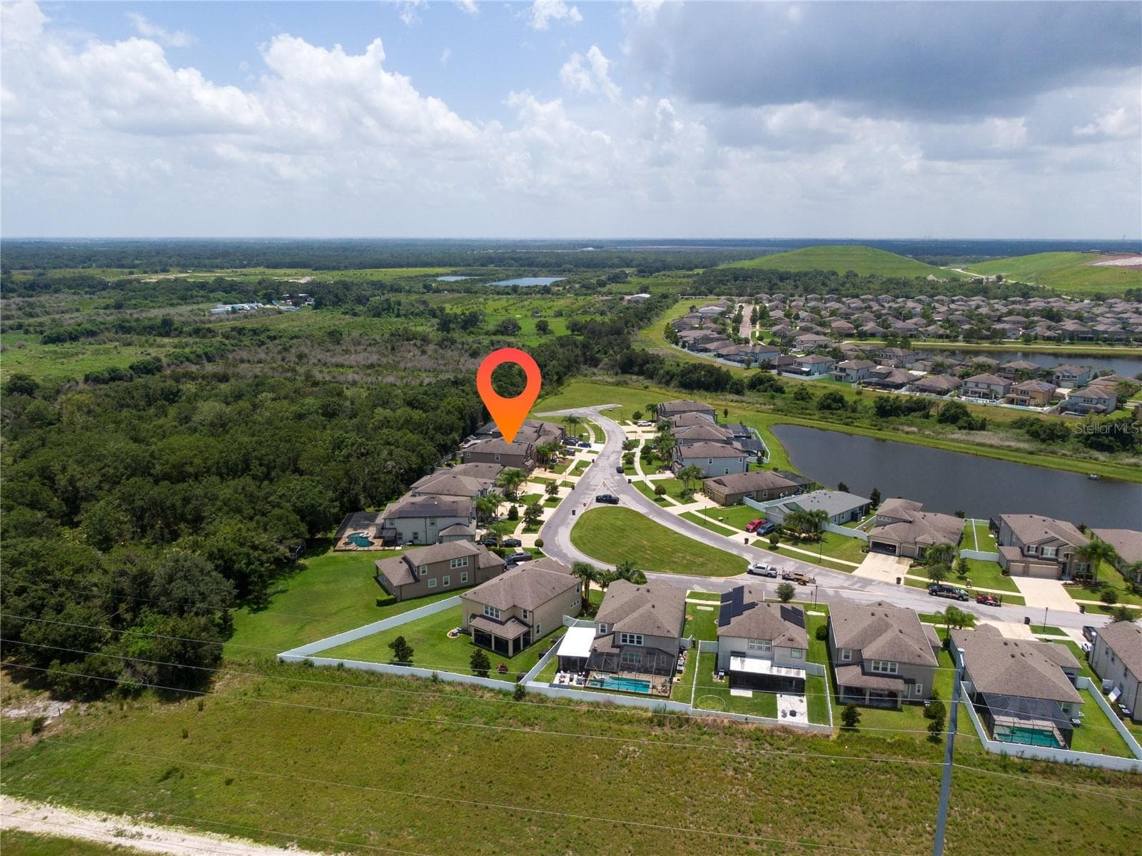 11438 Acacia Grove Ln photo 3
