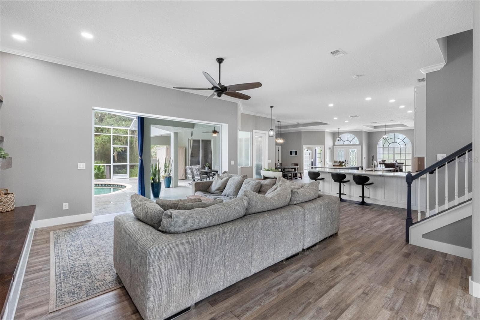 1079 Riverside Ridge Rd photo 5