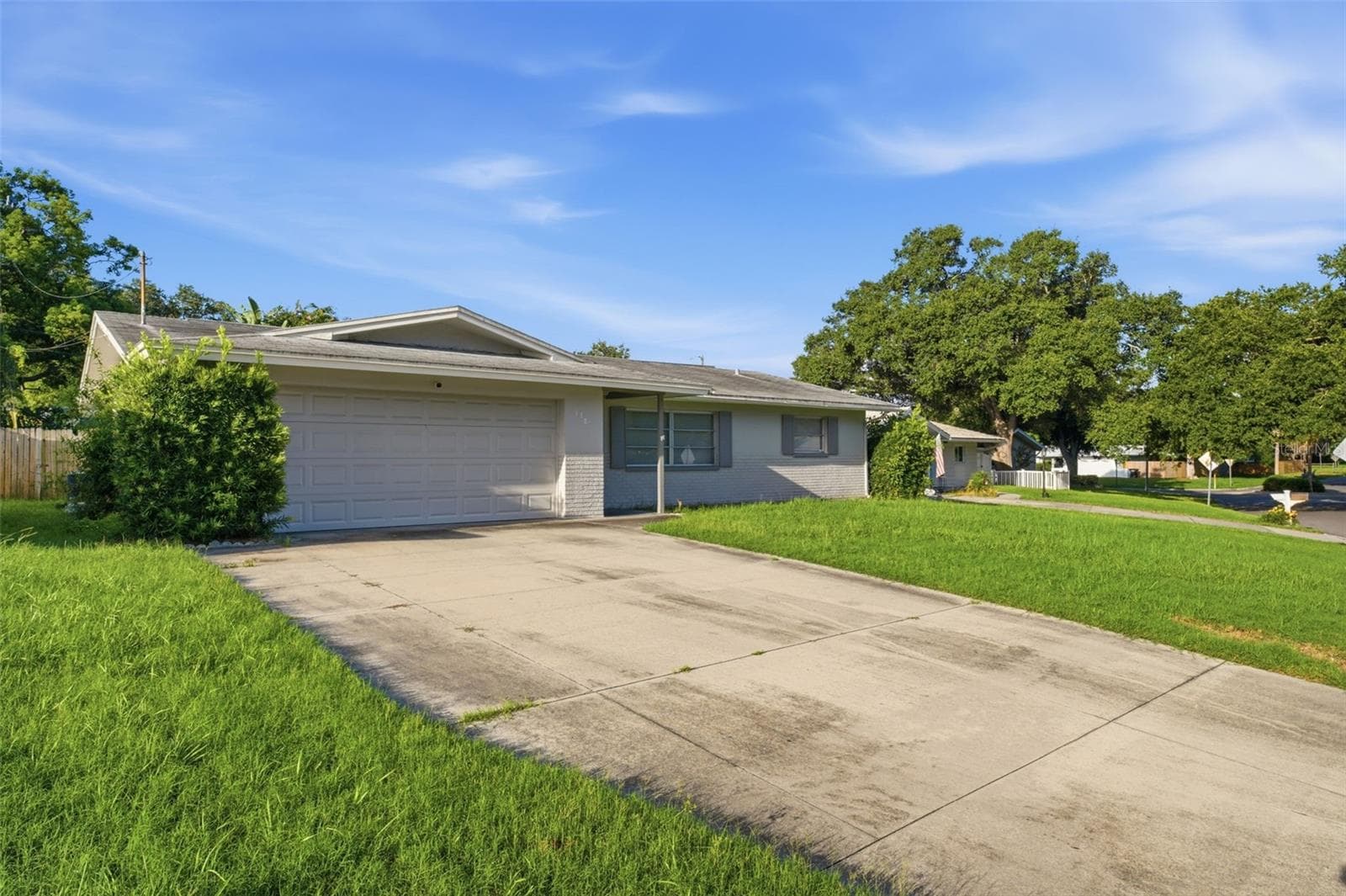 1387 Bellevue Blvd photo 2